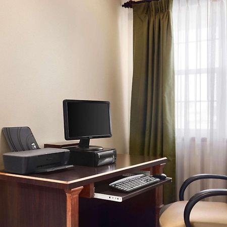 Country Inn & Suites By Radisson, Kearney, Ne Kültér fotó