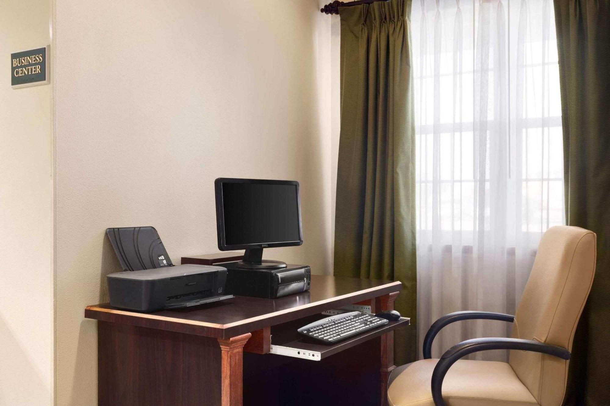 Country Inn & Suites By Radisson, Kearney, Ne Kültér fotó